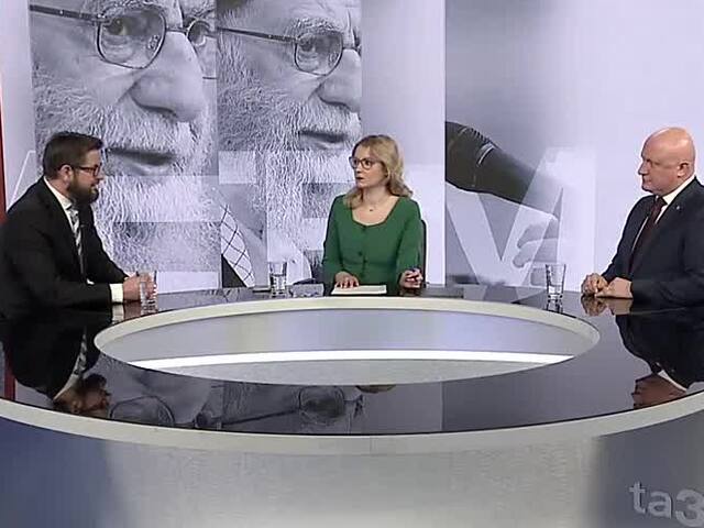 Tvrdo, bez ohlásenia a logicky. Irán sa bráni inak a jeho režim sa nedá zmeniť zvonku, zhodli sa experti v ta3