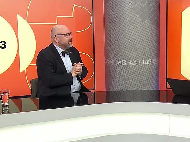 Boje v Iráne zasahujú vojenské kapacity aj vedenie režimu. Napätie dvíha ceny energií po celom svete