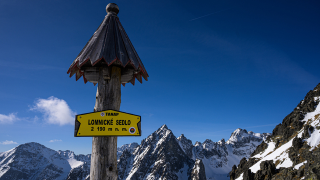 Lomnické sedlo