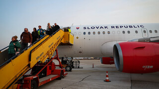 Repatriácia pokračuje. Vládny Airbus odletel po Slovákov do Maskatu, v Ománe bude pôsobiť pomocný tím