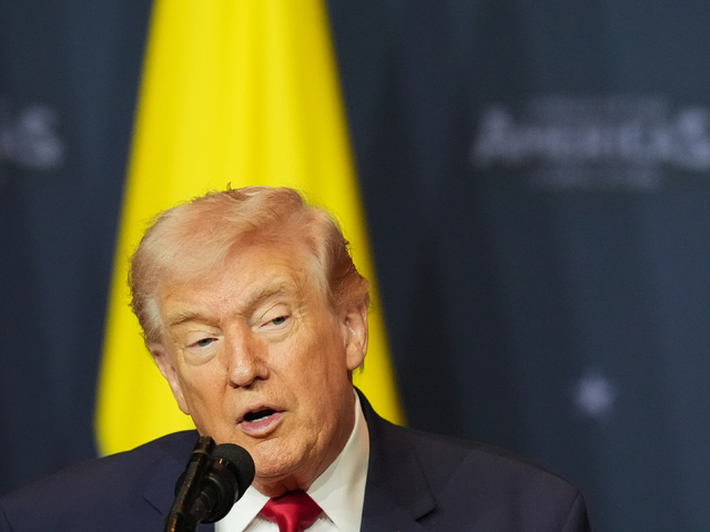 Trump odmieta prímerie s Iránom. Útoky zastavíme, keď to uznáme za vhodné, varuje a žiada pomoc pri Hormuze