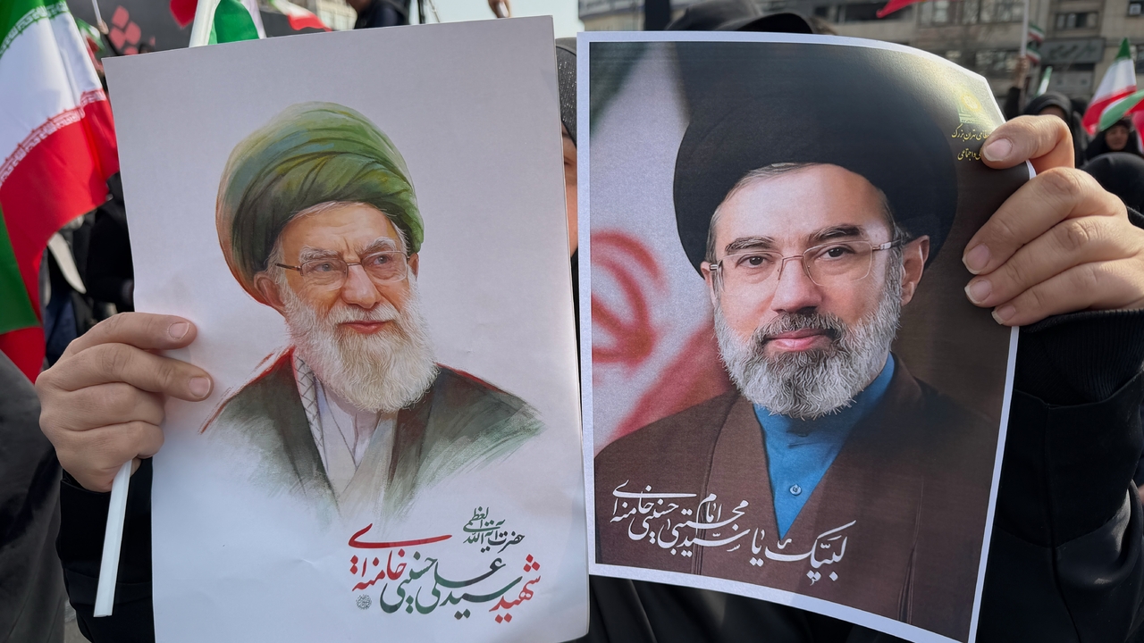 Modžtabá Chameneí, Alí Chameneí