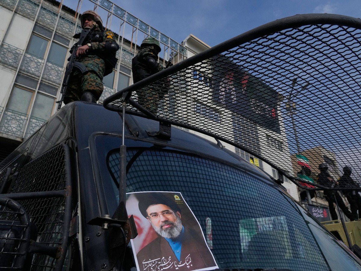 iranska policia iranski policajti