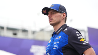 Pred novinkami v F1 utiekol k videohre. Súťaženie si už veľmi neužívam, priznal štvornásobný šampión Verstappen