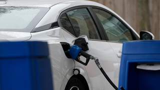 Prudké zdražovanie na pumpách nás zatiaľ nezasiahlo. Porovnali sme ceny na Slovensku aj v prihraničných obciach