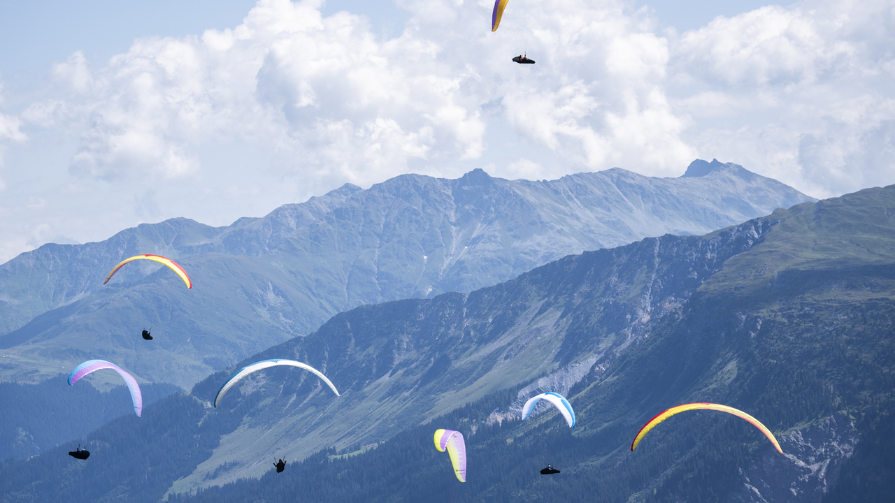 Paragliding