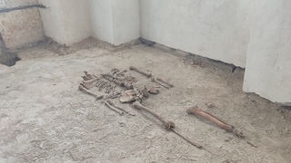 Krypta, Veľká Skala, archeologický nález