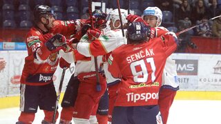 Zvolen odvrátil prvý mečbal, Michalovce sú krok od postupu. Pod Pustým hradom padlo šesť gólov, Dukla zdolala Spišiakov