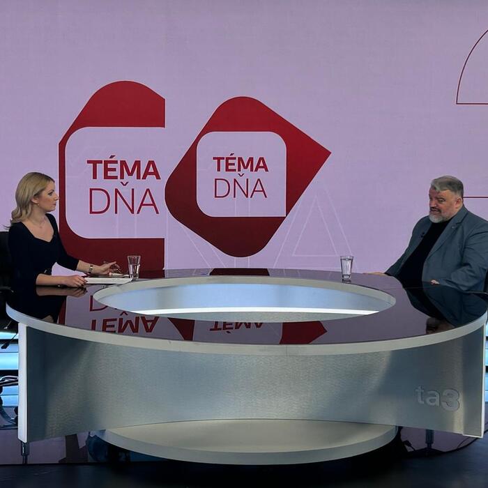 Eduard Chmelár Téma dňa