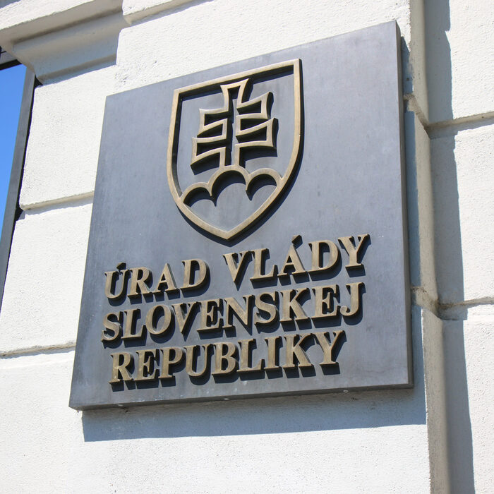 úrad vlády