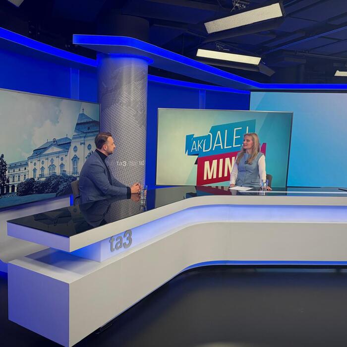 Eštok ako dalej ministri