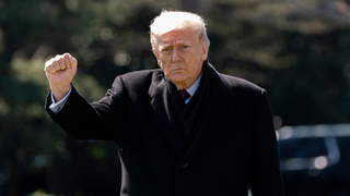 Sila, akú Teherán ešte nezažil. Trump hrozí, že „masívne vyhodí do vzduchu“ veľké iránske plynové pole