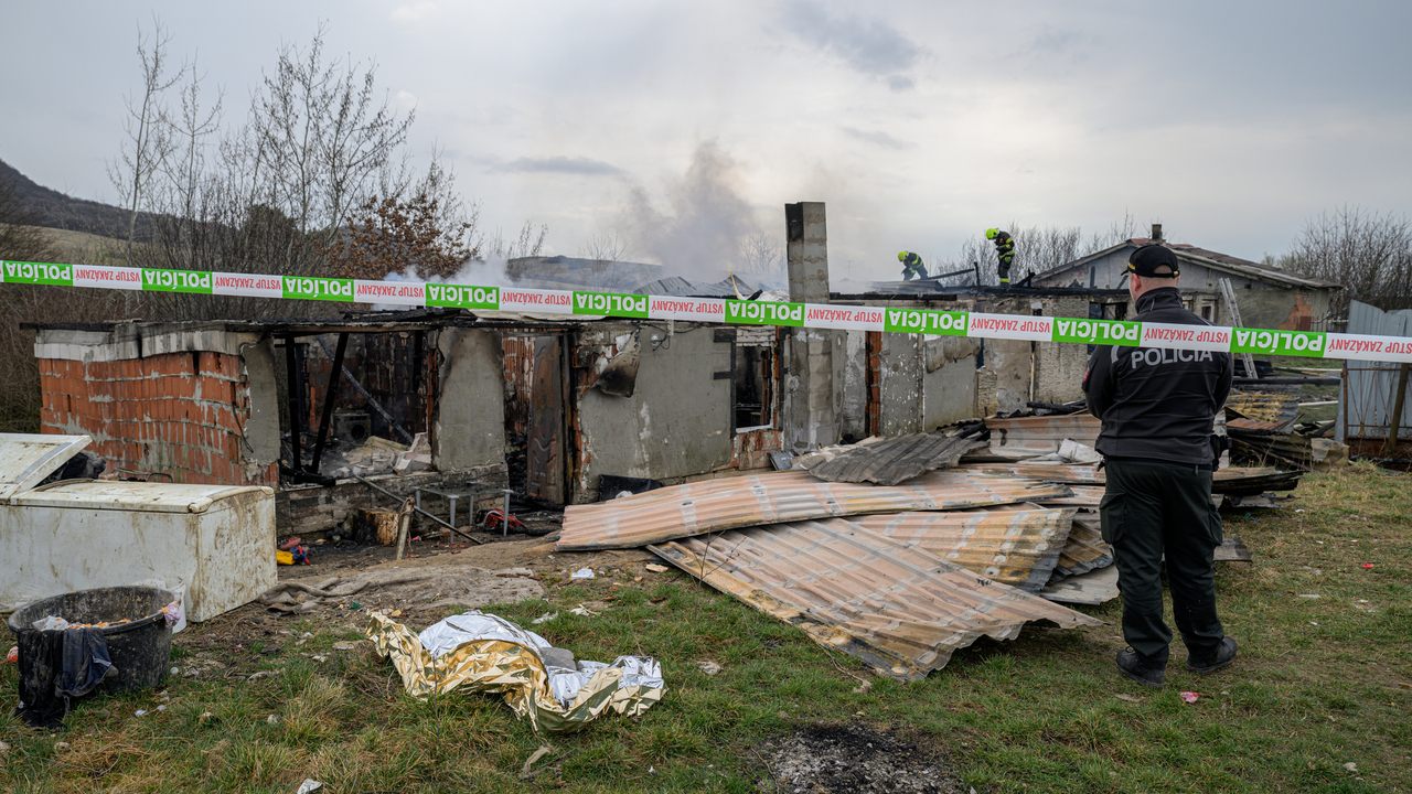 požiar Mirkovce policajt polícia páska