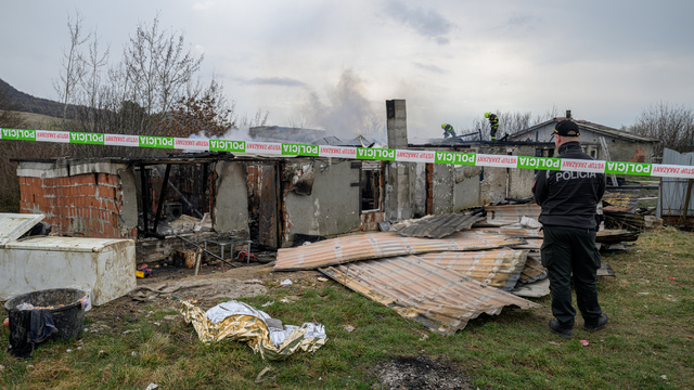 požiar Mirkovce policajt polícia páska