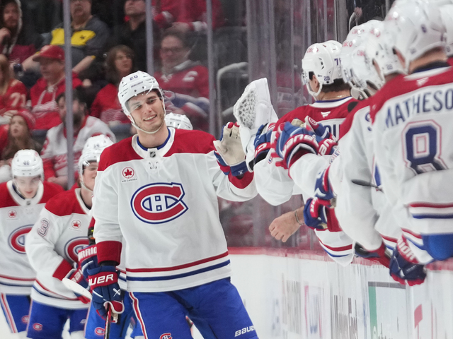 NHL: Slafkovský dal 25. gól sezóny, Montreal však prehral. Černák pomohol Tampe dvoma bodmi