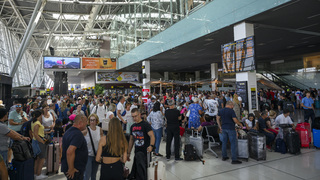 Zo západu na východ iba na „otočku“.  Bratislavské letisko sa pripravuje na „boom“ a hlási aj novinky