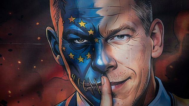 Plagát Fideszu, Maďarské voľby, Péter Magyar