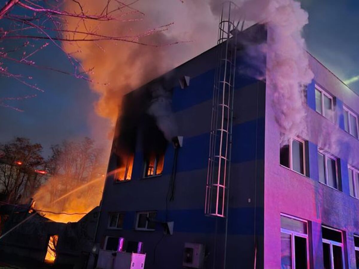 požiar Pardubice zbrojovka