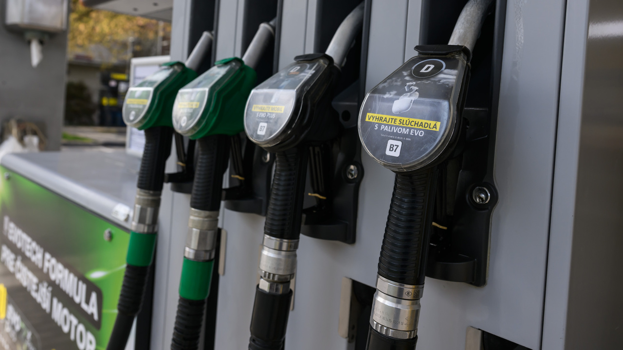 nafta benzín tankovanie