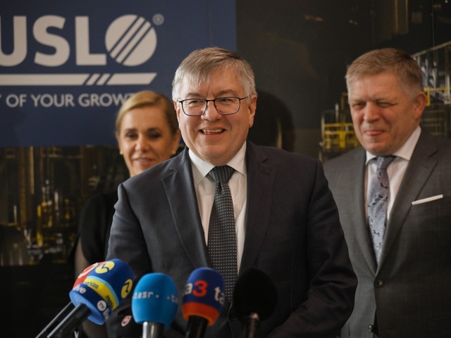 Duslo chce zostať na Slovensku a investovať do výroby. Varuje však pred nevýhodami v slovenskom priemysle