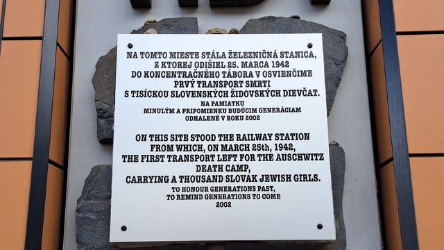 Poprad, transport židov, tabuľa