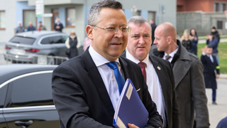 V piatok nabehnú nové ceny palív. Kamenický si spraví priemer z Rakúska, Česka a Poľska