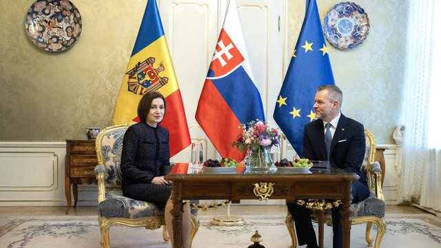 Maia Sanduová, Peter Pellegrini