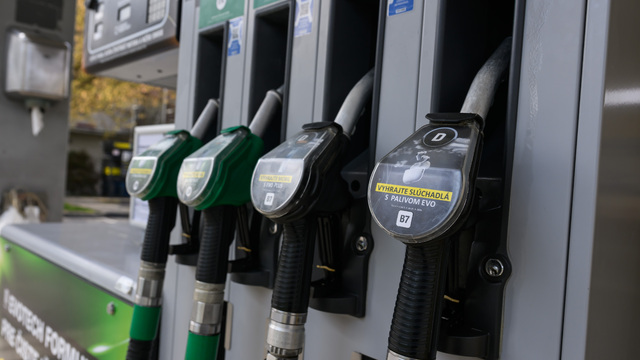 tankovanie, benzín, nafta, diesel, pumpa