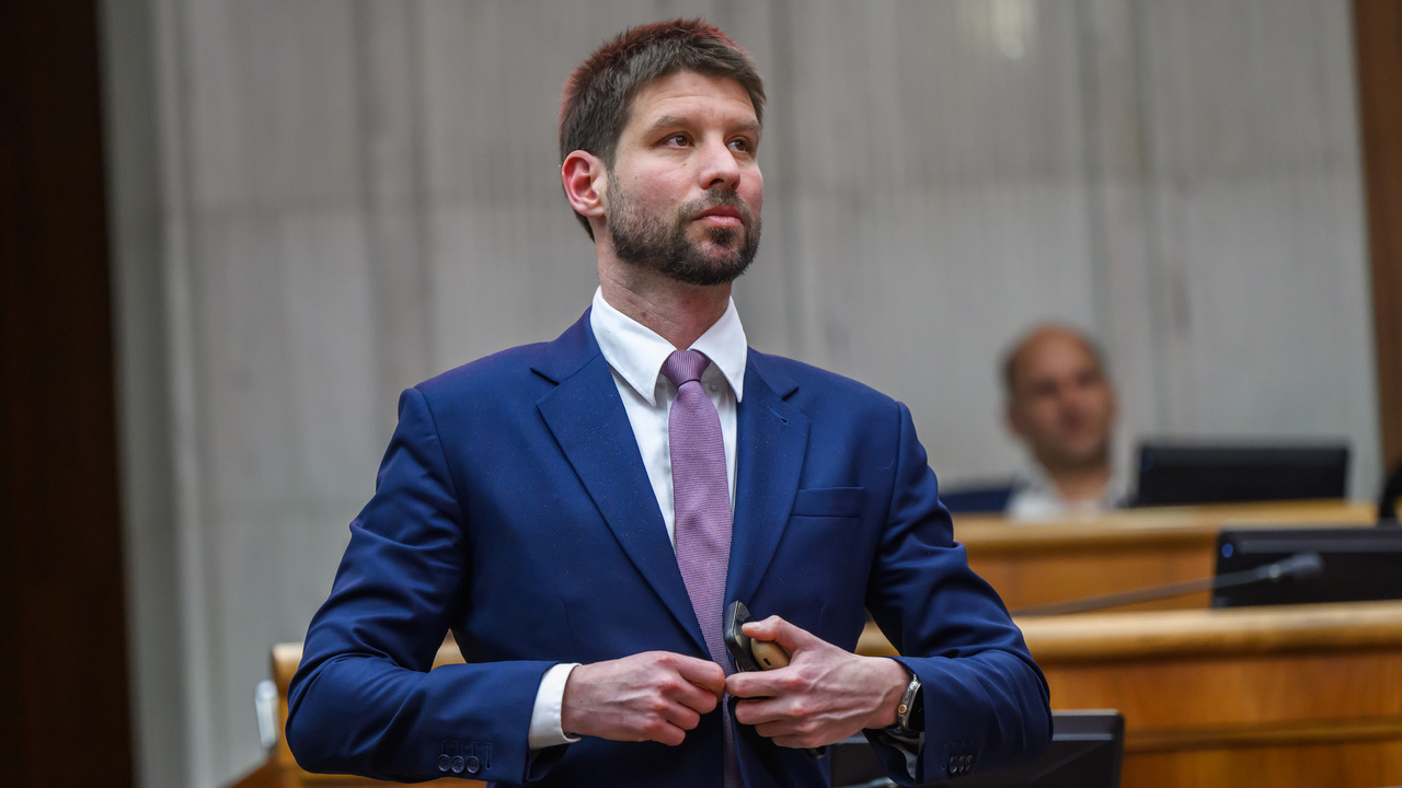 Šimečka zostáva na čele PS. Hnutie na sneme v Trnave oficiálne vylúčilo spoluprácu so Smerom, Hlasom aj s SNS