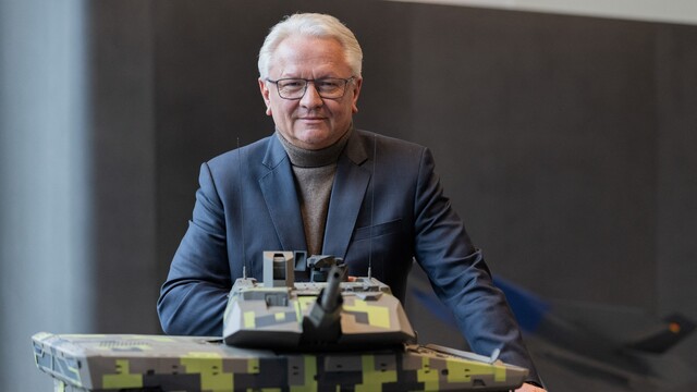 generálny riaditeľ firmy Rheinmetall Armin Papperger 