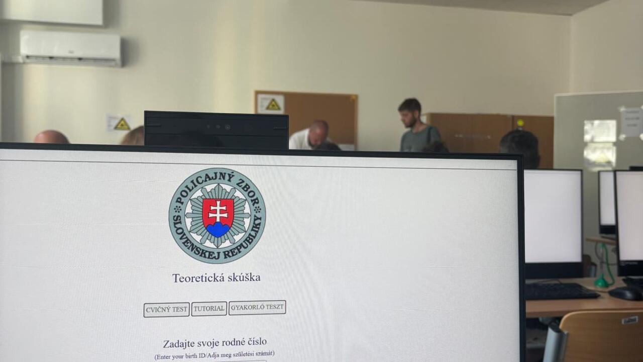 Štát vypol systém pre autoškoly kvôli potenciálnej hrozbe. Inštruktori si museli na dôvod počkať tri dni