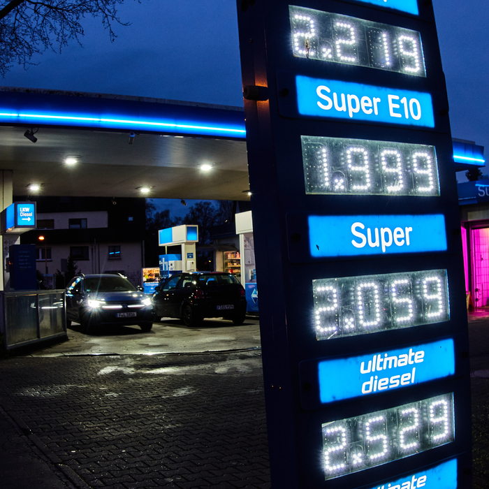 tankovanie čerpacia stanica ropa