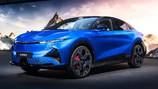 Nové elektrické Alpine A390 chce poraziť Teslu: Rodinný športiak za 65 000 eur mieri na cesty!