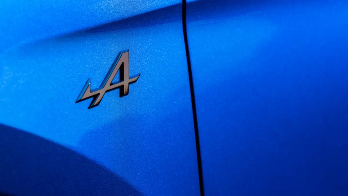 Alpine A390 2025-9.webp