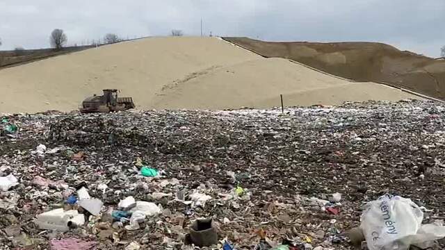 LE-LUKA-NAMIESTO-SKLADKY