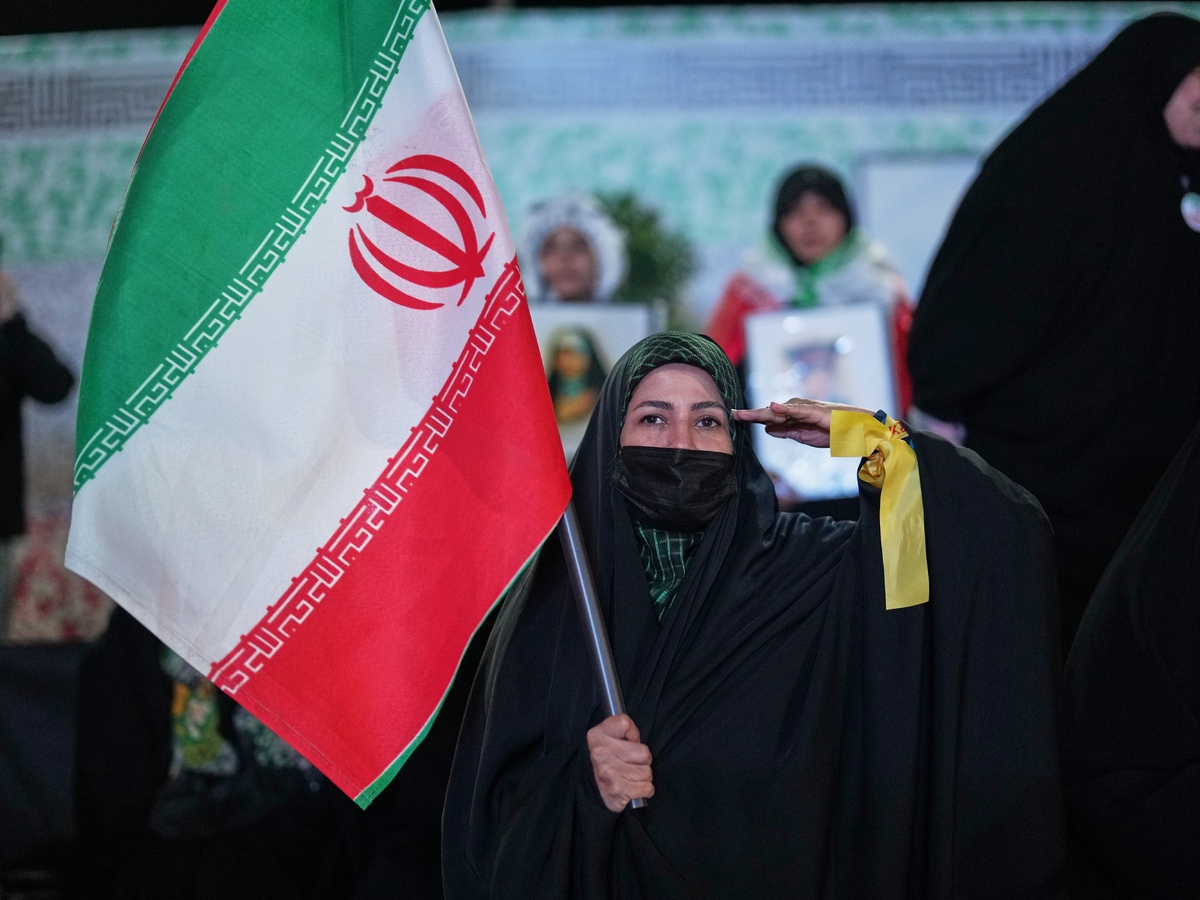 Irán
