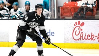 Veľký krok pre slovenskú nádej. Chovan podpísal zmluvu, čaká ho boj o NHL po boku Chromiaka