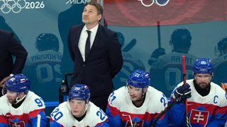 Országhovi pribudli vrásky na čele. Na MS bez siedmich hráčov, nepríde kľúčový útočník ani kapitán. Problém hrozí aj v bránke