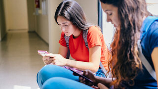 mládež deti dievča dievčatá