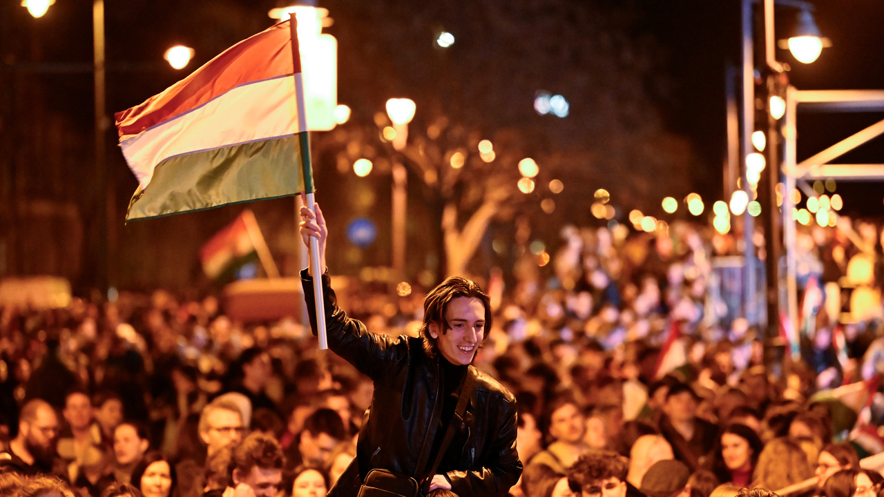 voľby Maďarsko dav ľudí