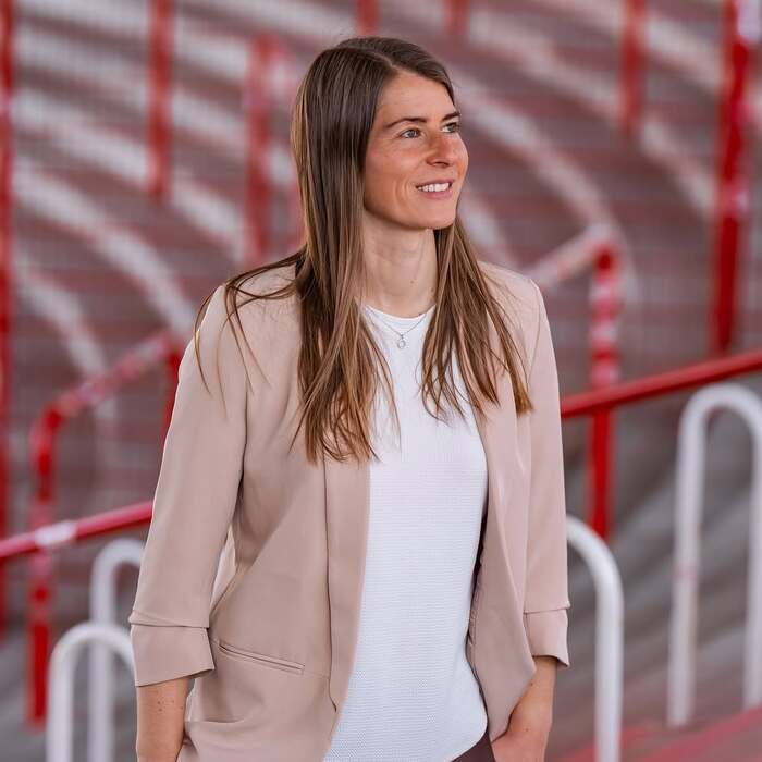 Marie-Louise Etaová