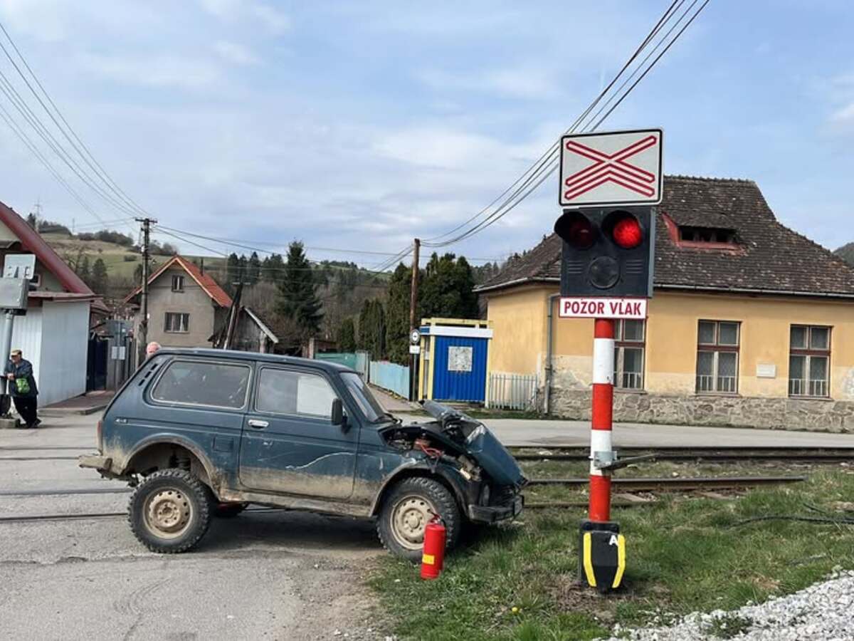 nehoda vlak vlakové priecestie Medzibrodie nad Oravou