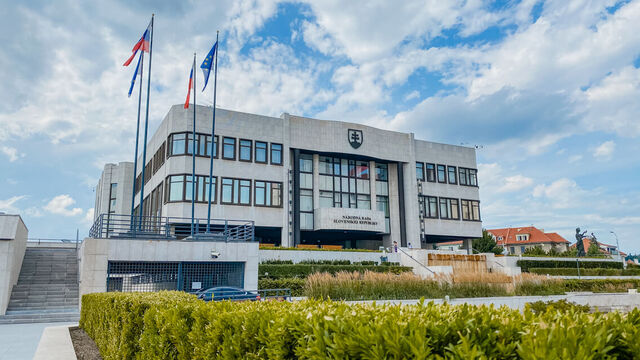 Národná rada parlament