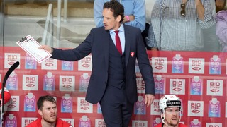 Nechcel očkovanie, sfalšoval certifikát. Tréner Švajčiarov sa priznal k podvodu počas pandemických ZOH 2022