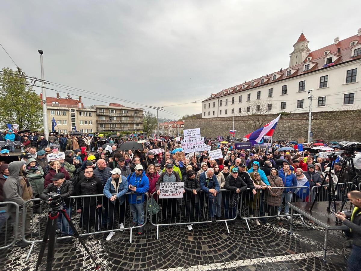 protest nr sr