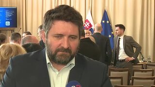 Nemocnice sú v problémoch a topia sa v dlhoch. Audit odhalil zlé hospodárenie aj nevyužité kapacity, hovorí analytik