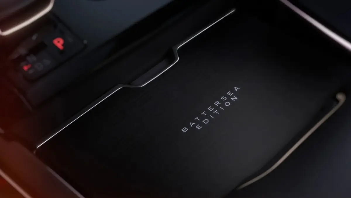 Range Rover Sport Battersea.webp