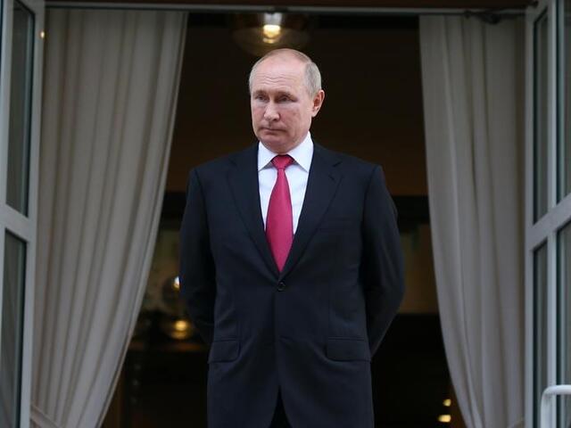 Ruská ekonomika žije na požičanom čase, hovorí šéf švédskej rozviedky. Ani Putin nemusí vedieť, aký zlý je skutočný stav