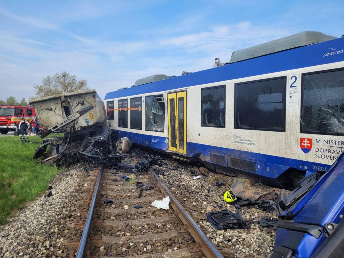 nhoda vlaku s kamionom