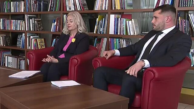 TEMA-2-GLUCK-TURCANOVA